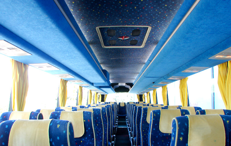 noleggio autobus Daf Palladio Blu