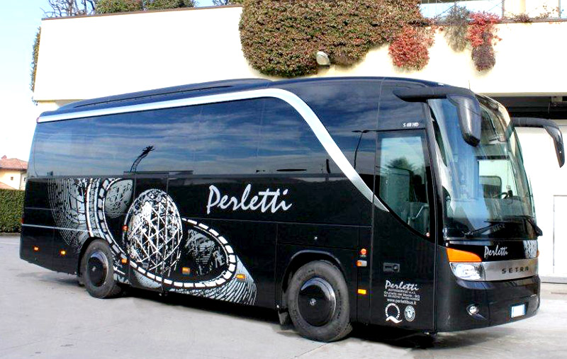 noleggio bus Setra 411