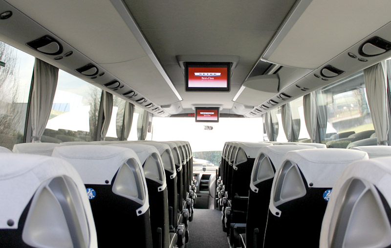 noleggio bus Setra 411